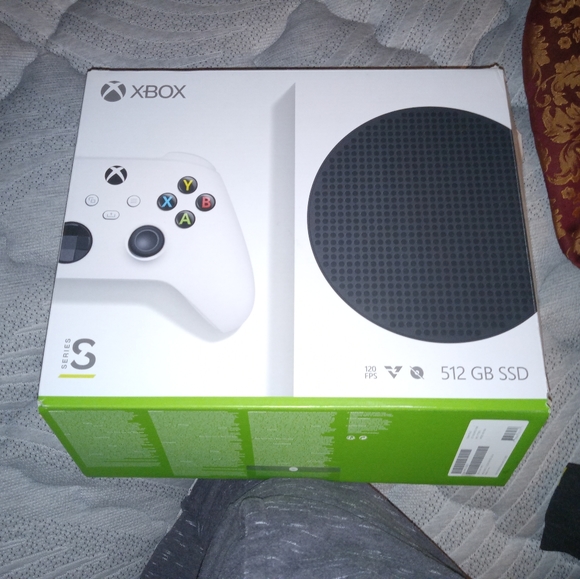 Xbox - Picture 2 of 3